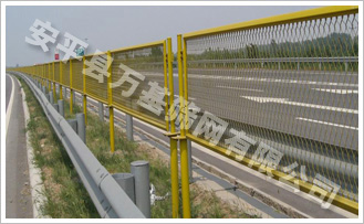 钢板护栏网
